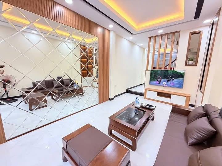 Bán nhà mới ngõ 81 Đông Ngạc, Bắc Từ Liêm - Ô tô vào nhà