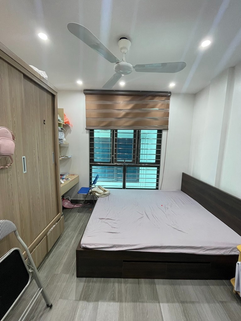 Bán nhà phường Thượng Cát: 32.4m2 - 5.5 tỷ - 5 Tầng - Gần Ô Tô
