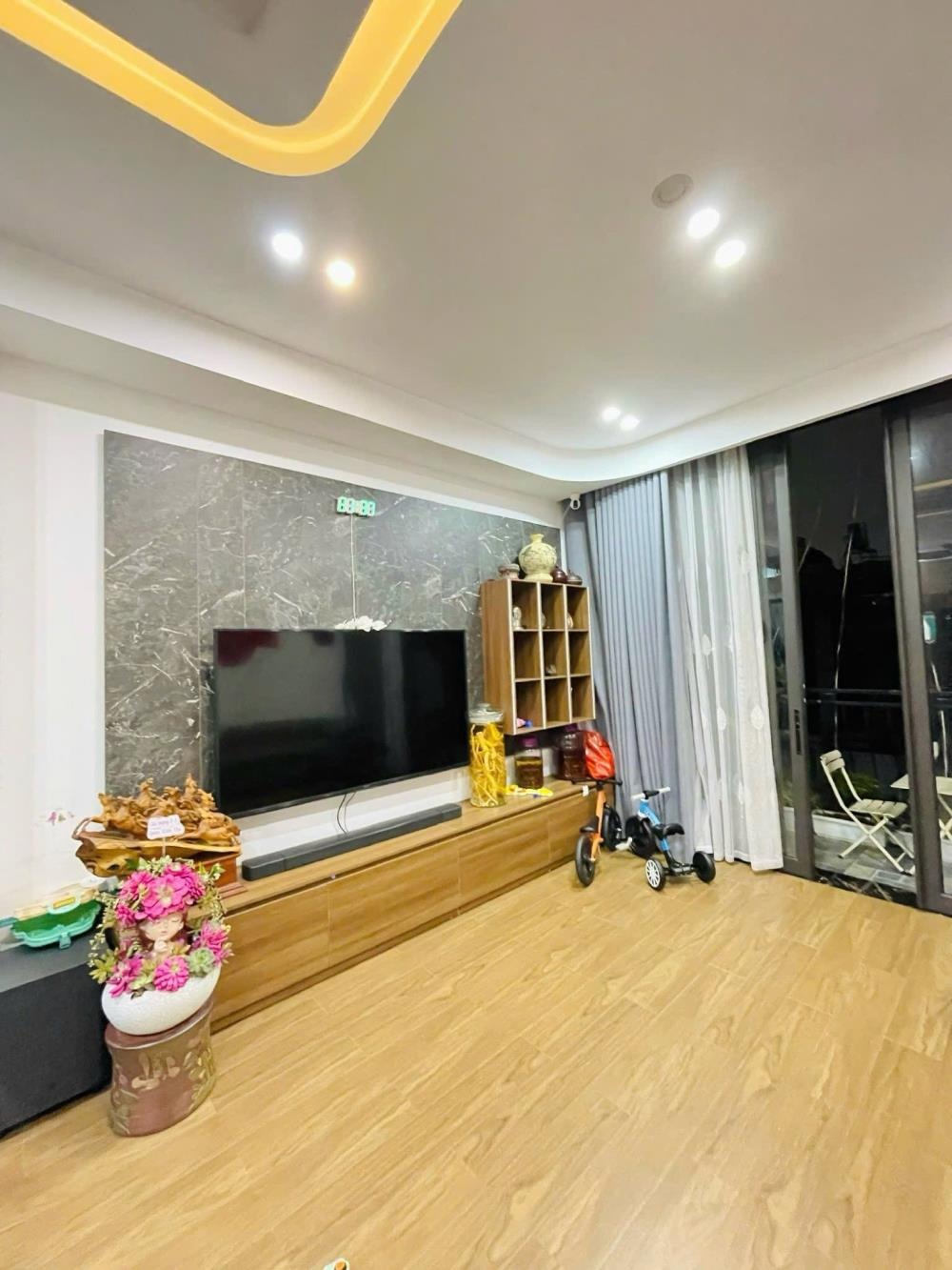 Bán nhà Hồ Tùng Mậu - 89m2 x 6 tầng - Full Nội Thất - Giá 22.7 tỷ