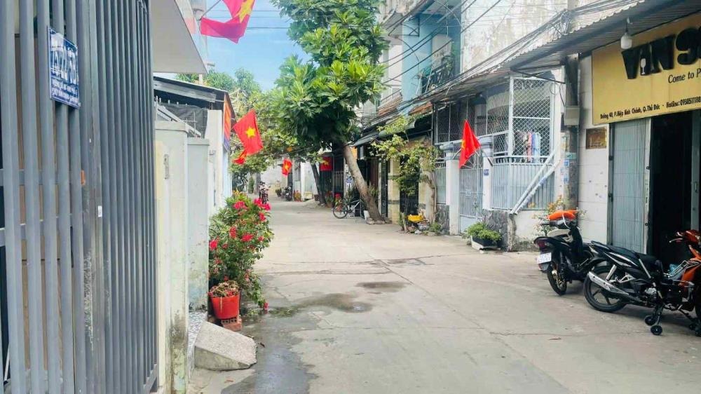 Hẻm Xe Hơi Phạm Văn Đồng, Thủ Đức - 30m2 - 2 Tầng - Giá 2.19 Tỷ
