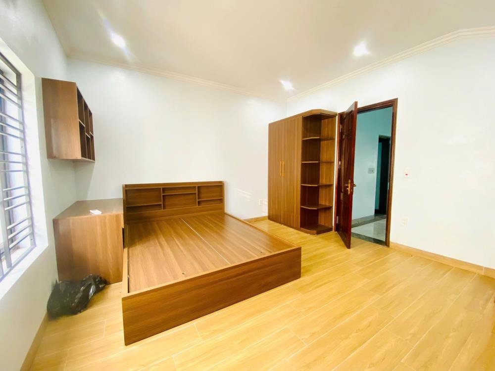 Bán nhà phố Minh Khai, Hai Bà Trưng: 52m², 6 Tầng, MT 6.8m - 17 tỷ