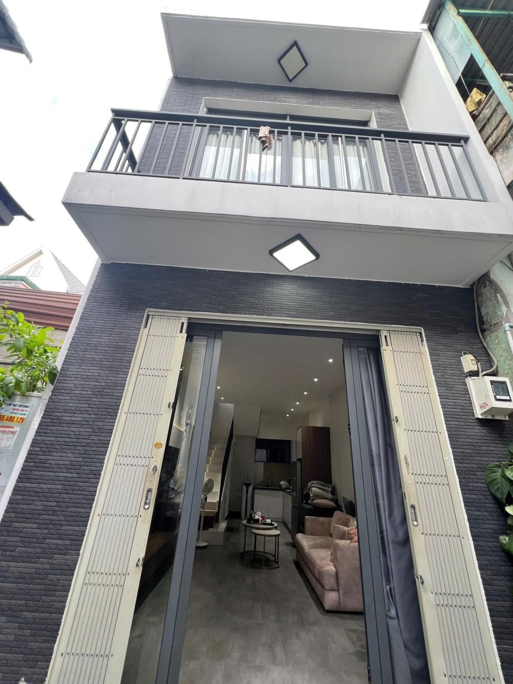 Nhà Xinh Giá Mềm - Gần KDC Nam Long, Quận 7