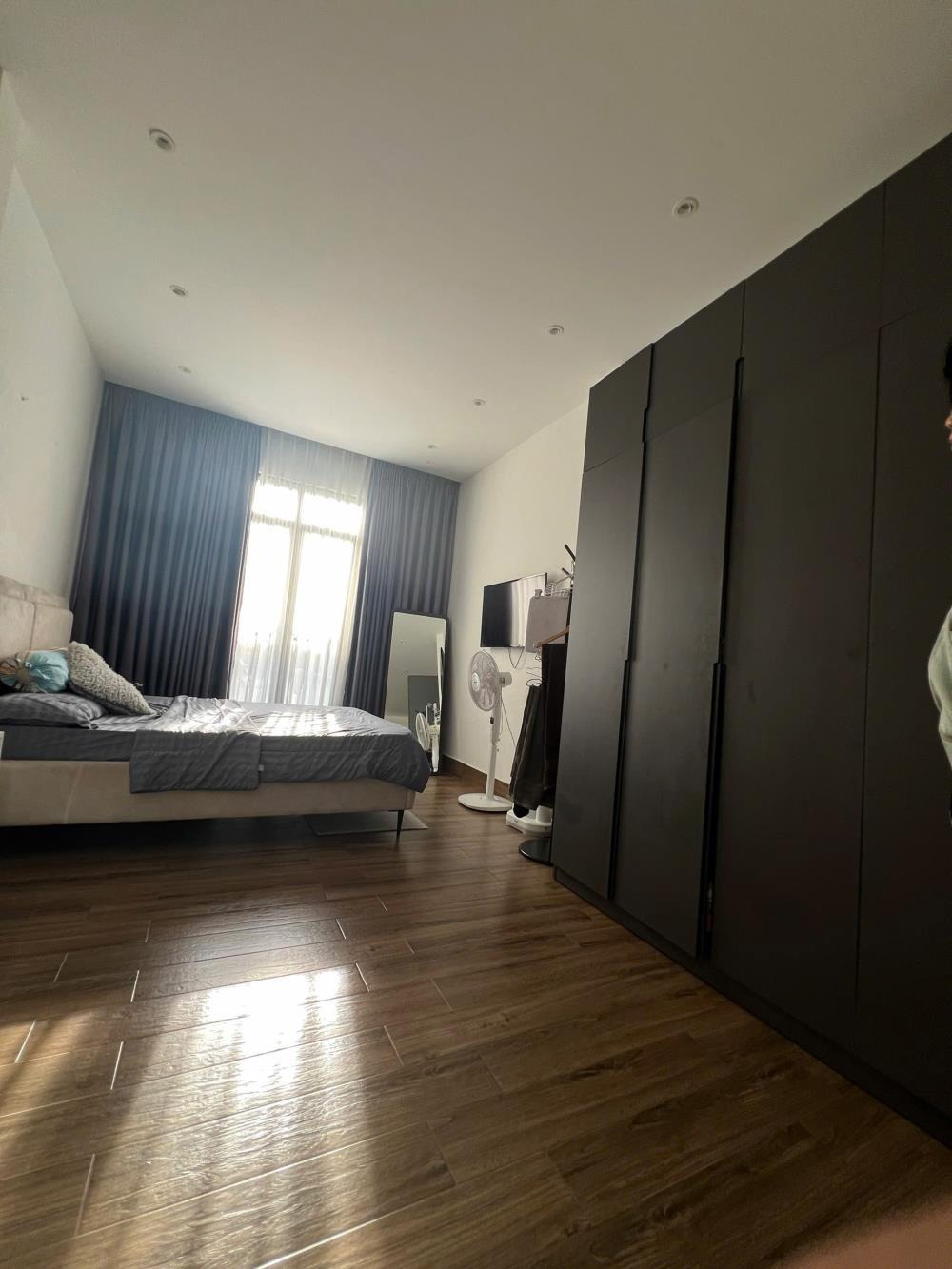 Nhà Xinh Giá Mềm - Gần KDC Nam Long, Quận 7