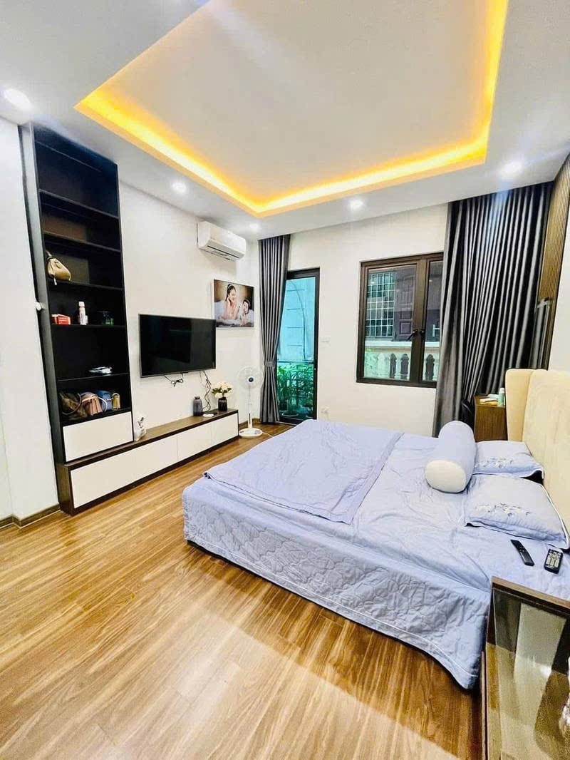 Bán Gấp Nhà Đẹp Trương Định - Dân Xây - Ngõ 3 Gác Đua - Giá Tốt