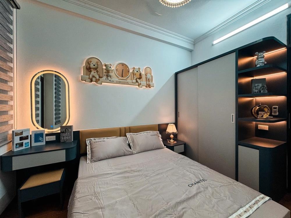 Mỹ Đình: Bán nhà 4 Tầng, 36m², Mặt Tiền Rộng - Giá 8.15 tỷ