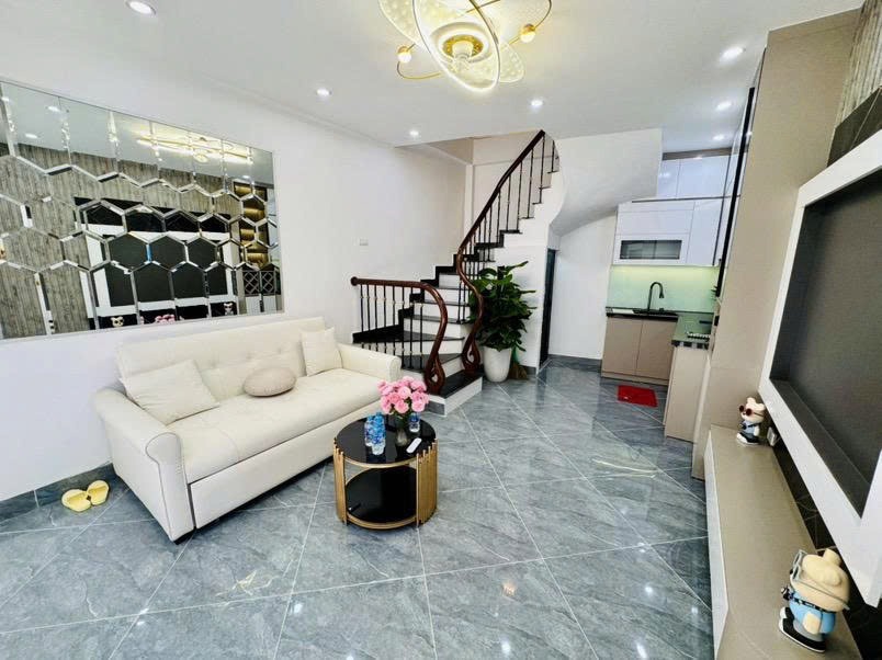 Nhà Đẹp Kinh Doanh, Full Nội Thất - Định Công Thượng, Hoàng Mai