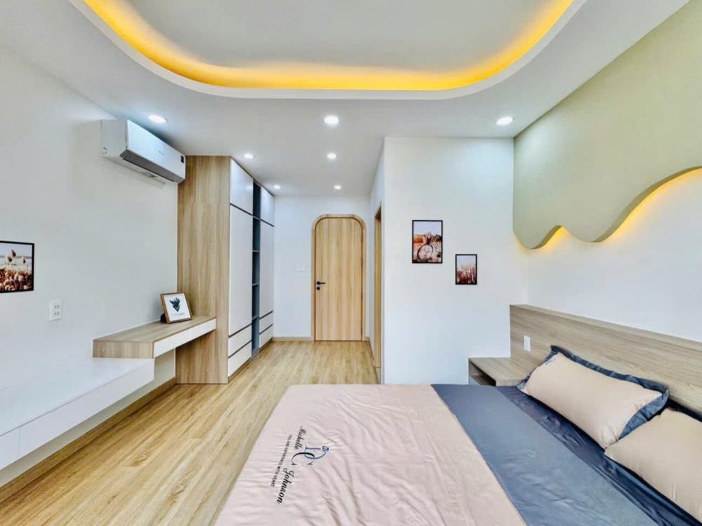 Cần Bán Nhà Bình Chánh 950 Triệu - 1 Lầu, 3 Phòng Ngủ, Sổ Hồng Riêng