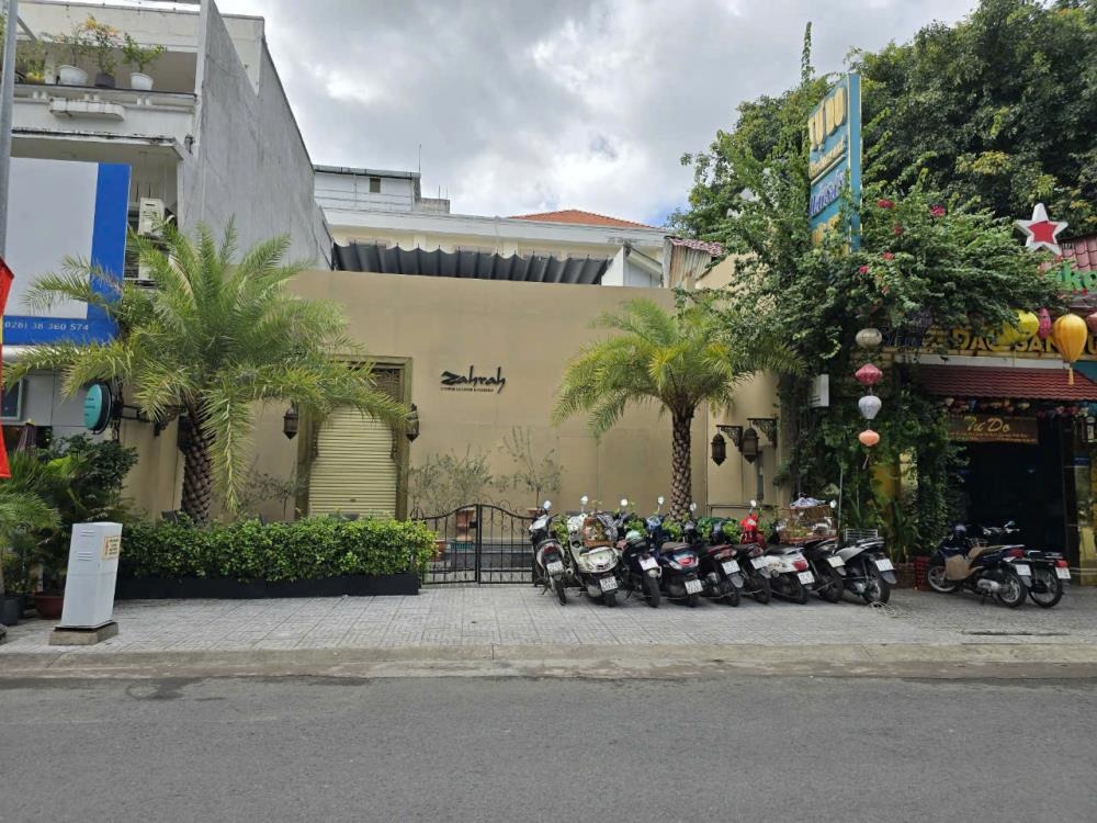 Cho Thuê Mặt Tiền Cô Bắc 11x22m - Vị Trí Đắc Địa, Giá 10.000$/Tháng