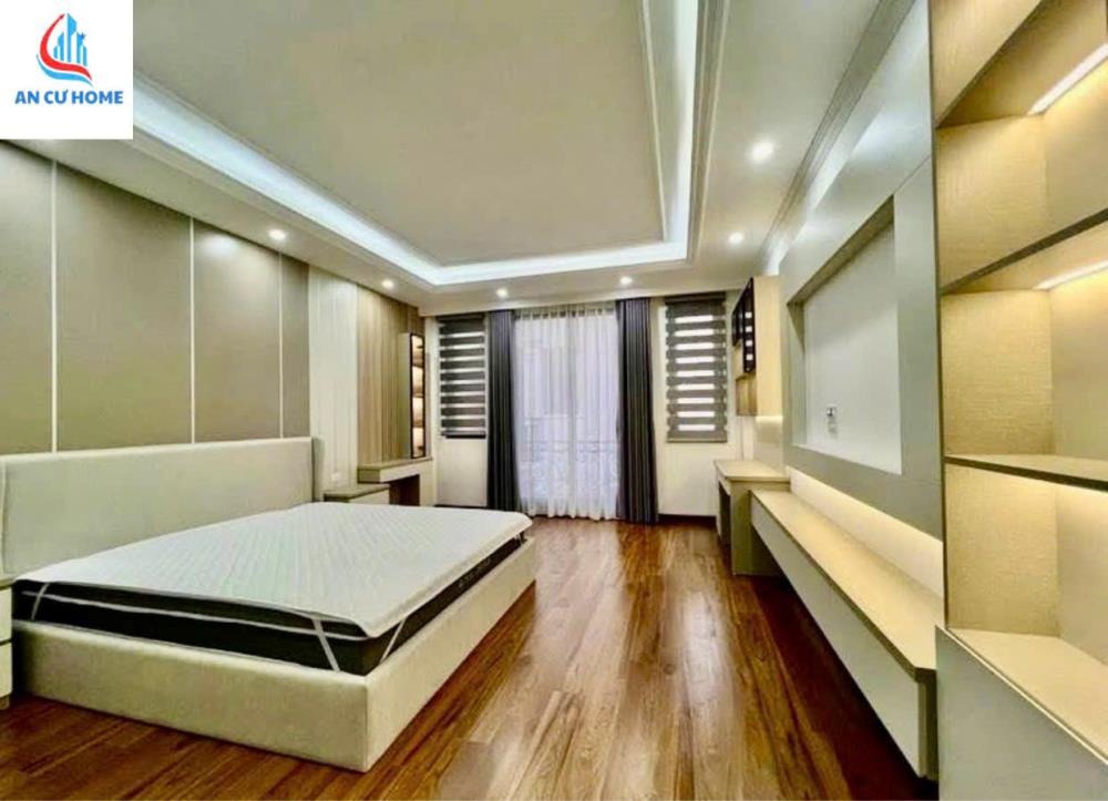 Khương Trung - Thanh Xuân: Nhà Góc 5 Tầng, Ô Tô Đỗ Cổng, 7.55 Tỷ
