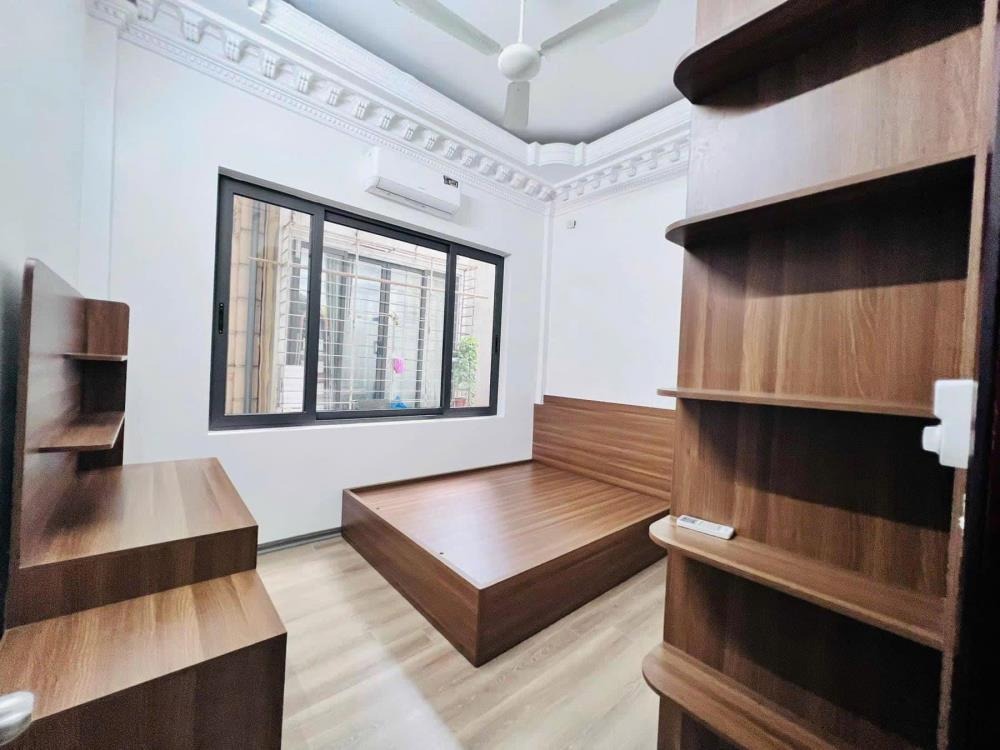 Bán nhà phố Quan Nhân - 42m2 x 4 tầng - 9.15 tỷ - Ô tô vào nhà