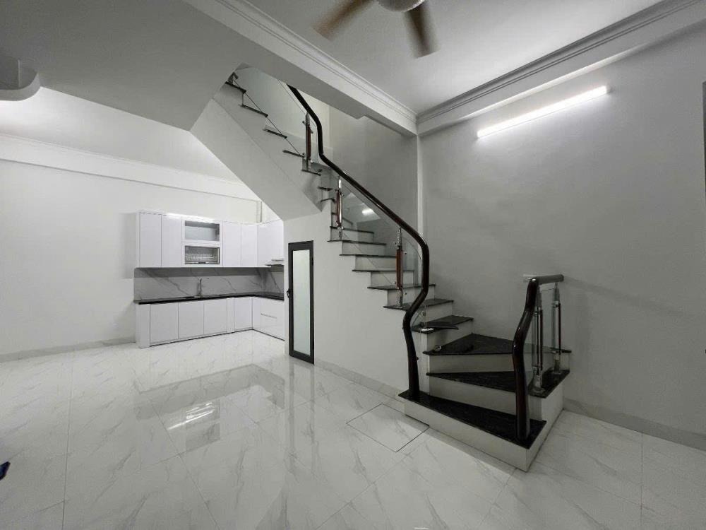 Cực phẩm nhà trung tâm Thanh Xuân - 37m2, 4 tầng, mặt tiền ô tô
