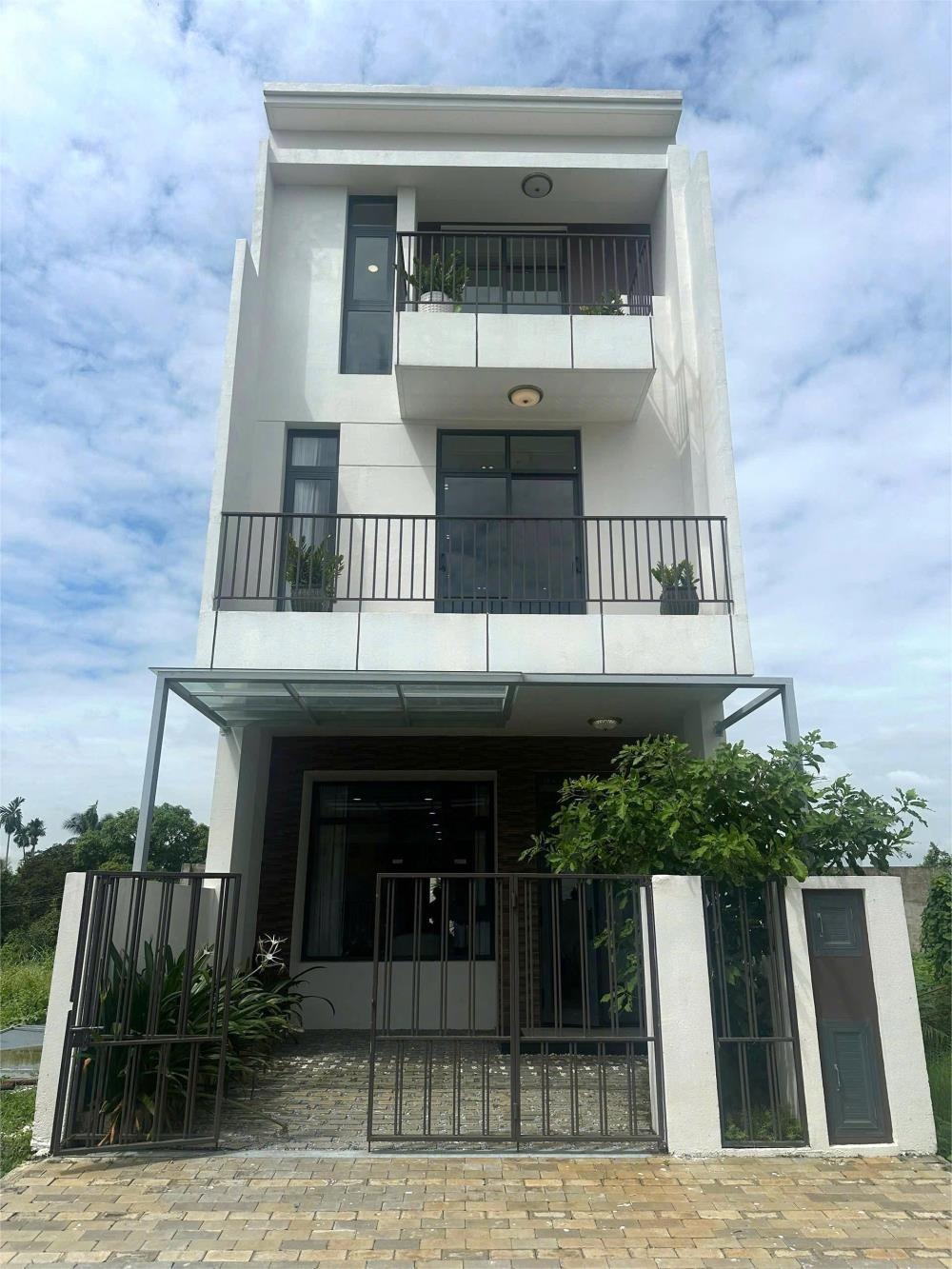 Nhà Phố Bình Chánh Giá Tốt - Thiết Kế Hiện Đại, Pháp Lý Sạch