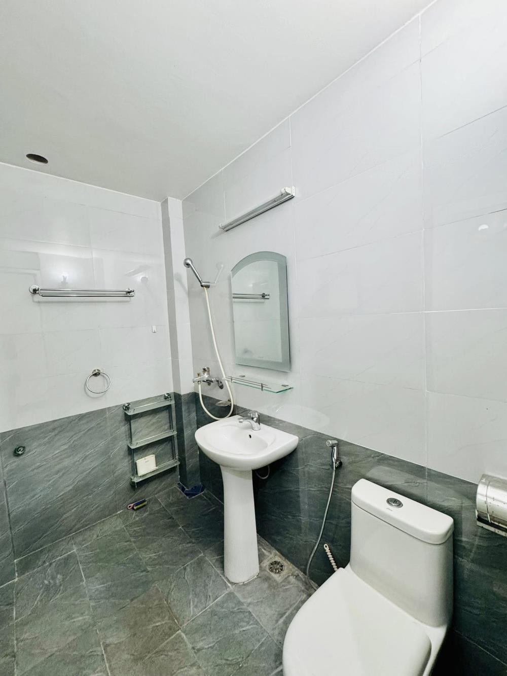 Bán nhà 4 tầng, Quang Trung, Hà Đông - 8.6 tỷ - Kinh doanh đỉnh cao