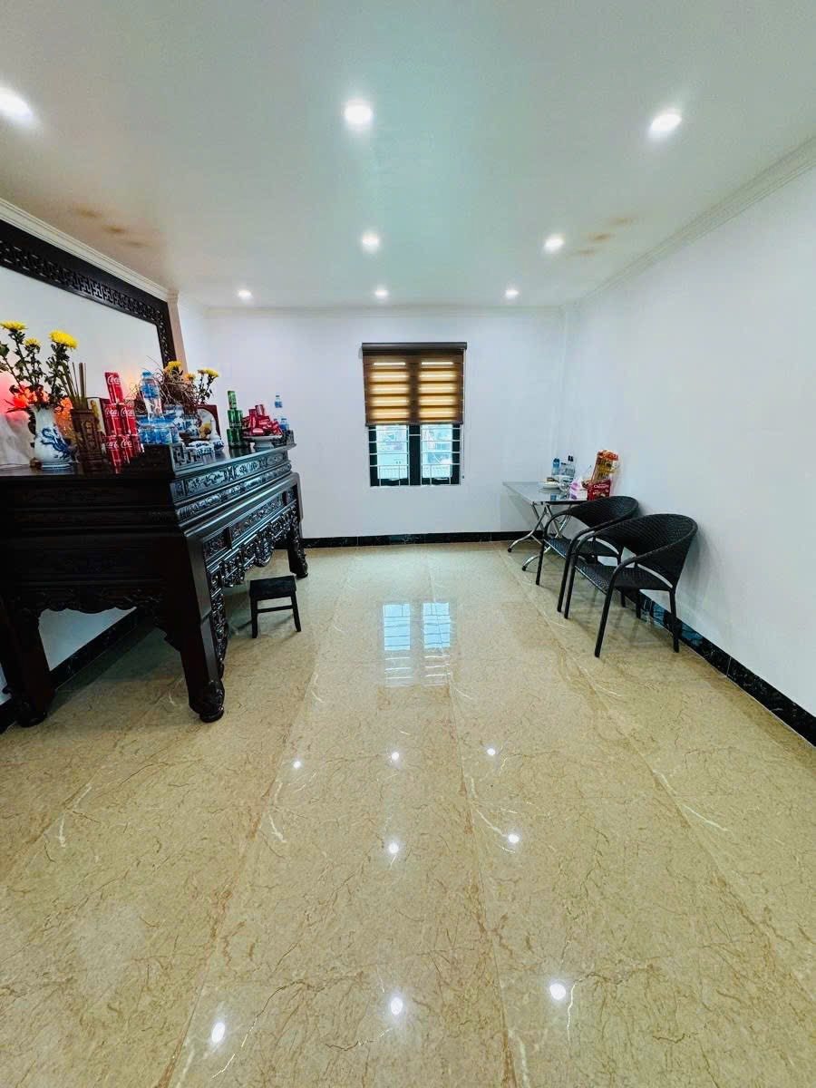 🏠 Thuê/Mua nhà phố Tây Hồ - 6 Tầng, Thang Máy, Ô Tô Đỗ Cửa