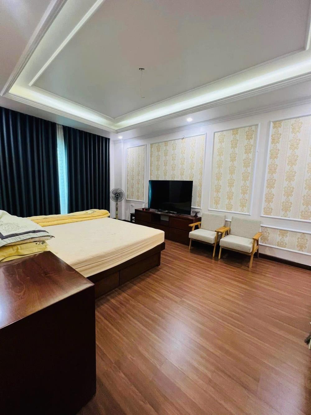 🏠 Thuê/Mua nhà phố Tây Hồ - 6 Tầng, Thang Máy, Ô Tô Đỗ Cửa