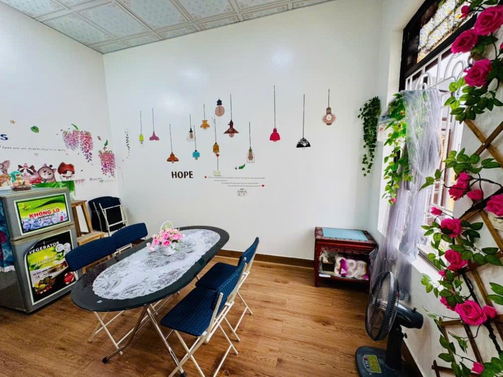 Bán nhà Giang Cao, Bát Tràng - 35m2, 3 Tầng, Ô Tô Đỗ Cửa - Giá Tốt