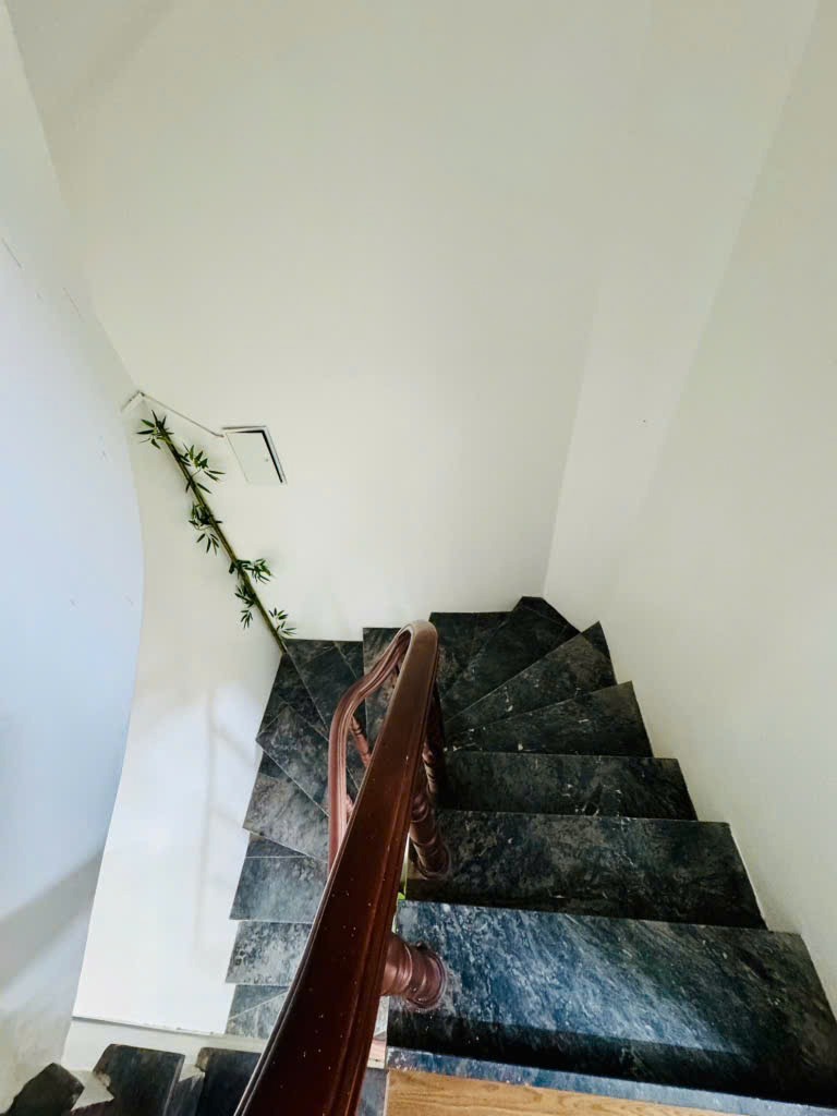 Bán nhà Giang Cao, Bát Tràng - 35m2, 3 Tầng, Ô Tô Đỗ Cửa - Giá Tốt