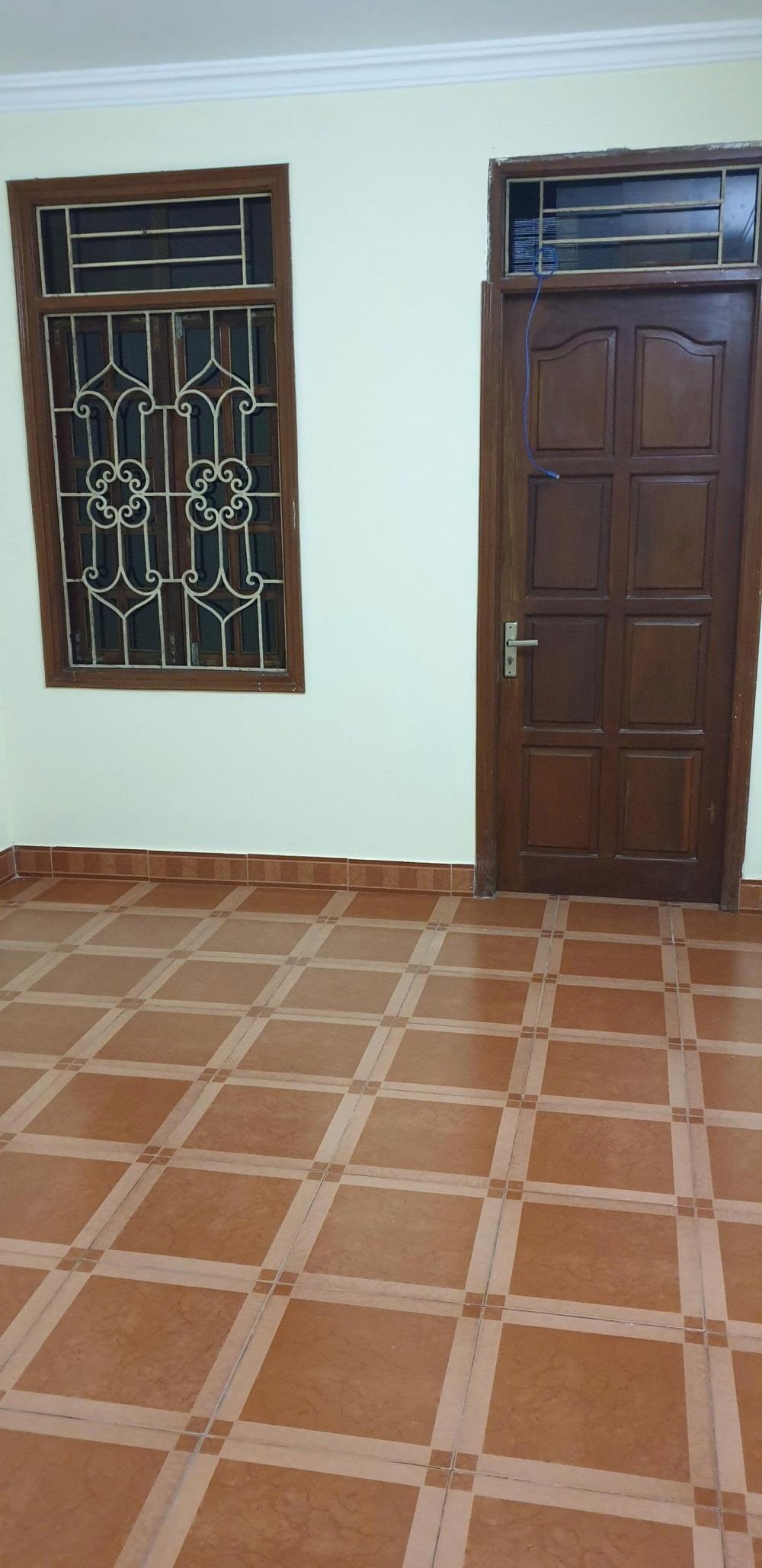 Cho Thuê Nhà 3 Tầng Phố Nam Đồng, Đống Đa - Giá 12tr/tháng