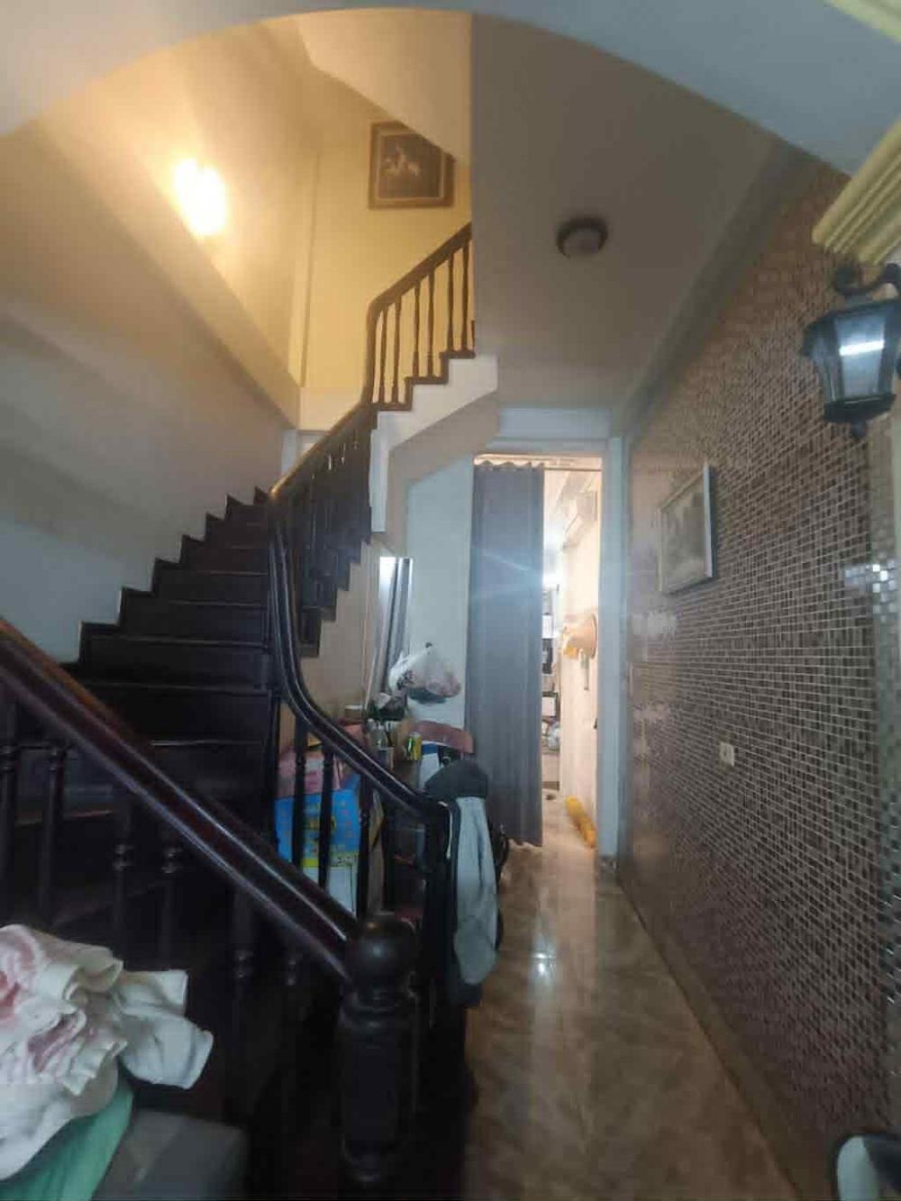 Bán nhà Văn Quán - Hà Đông: Ô tô đỗ cửa, Gần Hồ, Giá Tốt