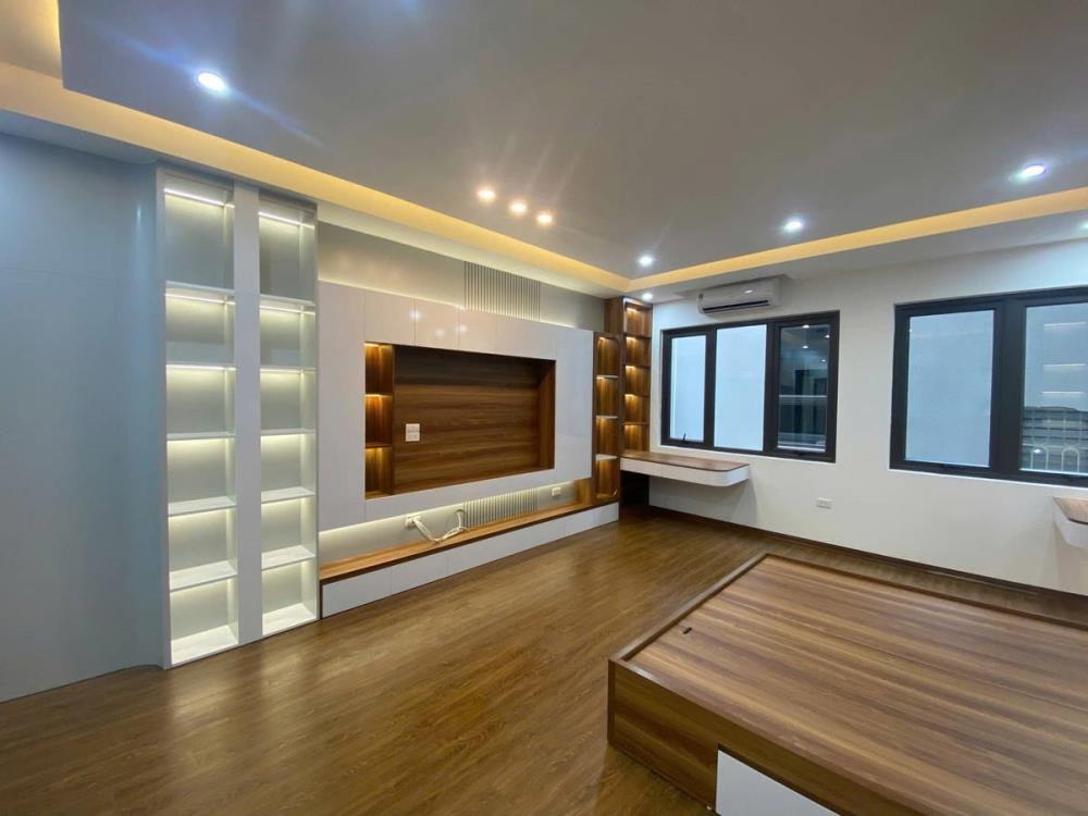Bán nhà mới Quận Hai Bà Trưng: 42m2, 5 tầng, Mặt tiền 3.6m - Giá 9.4 tỷ