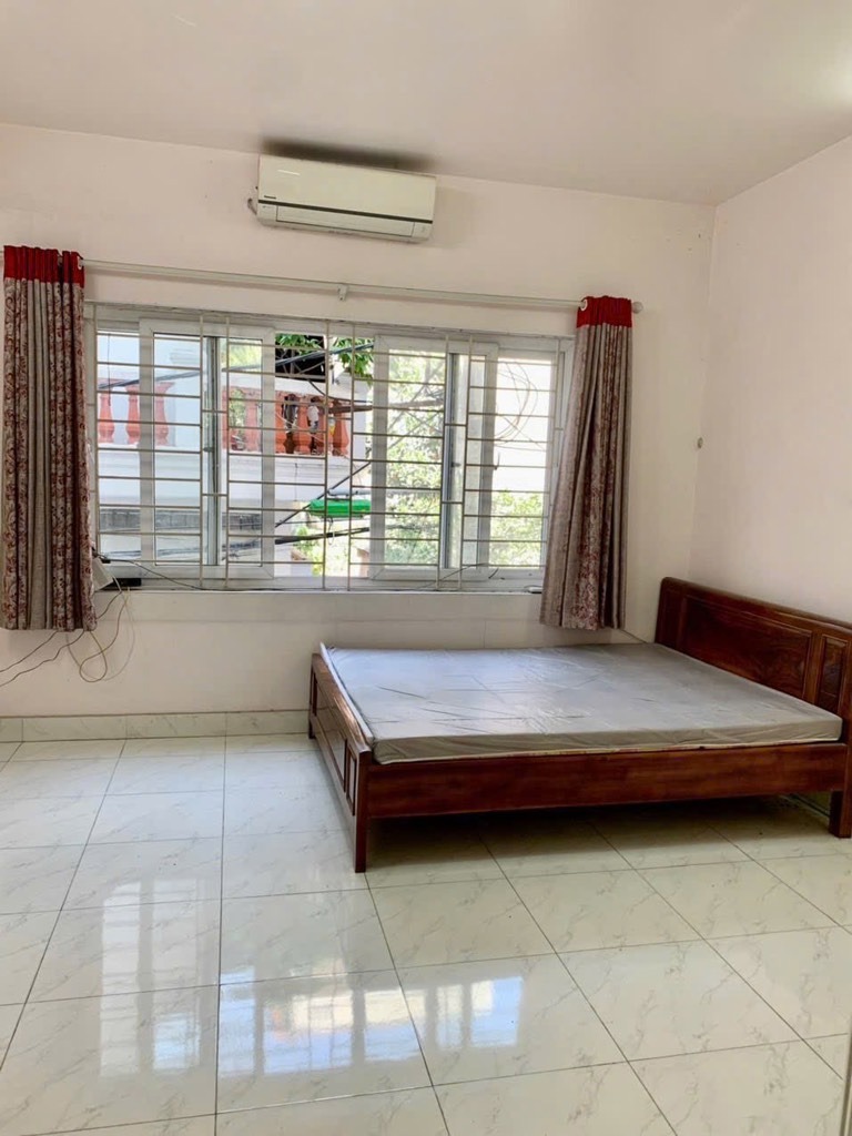 Bán Nhà Đường Hồ Tùng Mậu - 60m2 × 4 Tầng - Giá 13.5 Tỷ