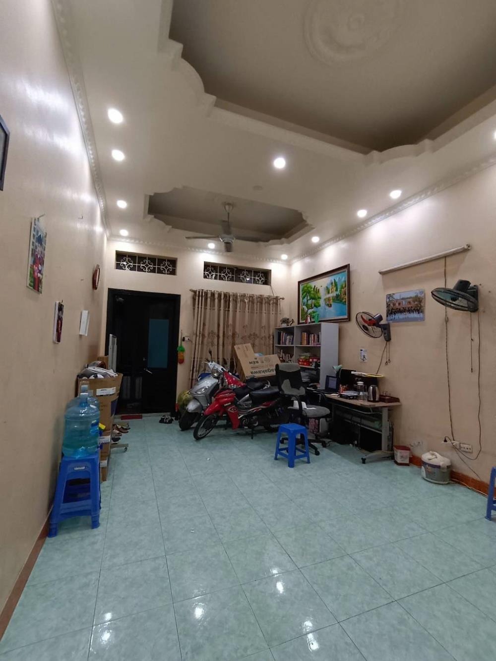 Bán nhà Hoàng Diệu, Hà Đông: 51m², 4 Tầng, Giá 12 tỷ - Vị trí đẹp, gần chợ