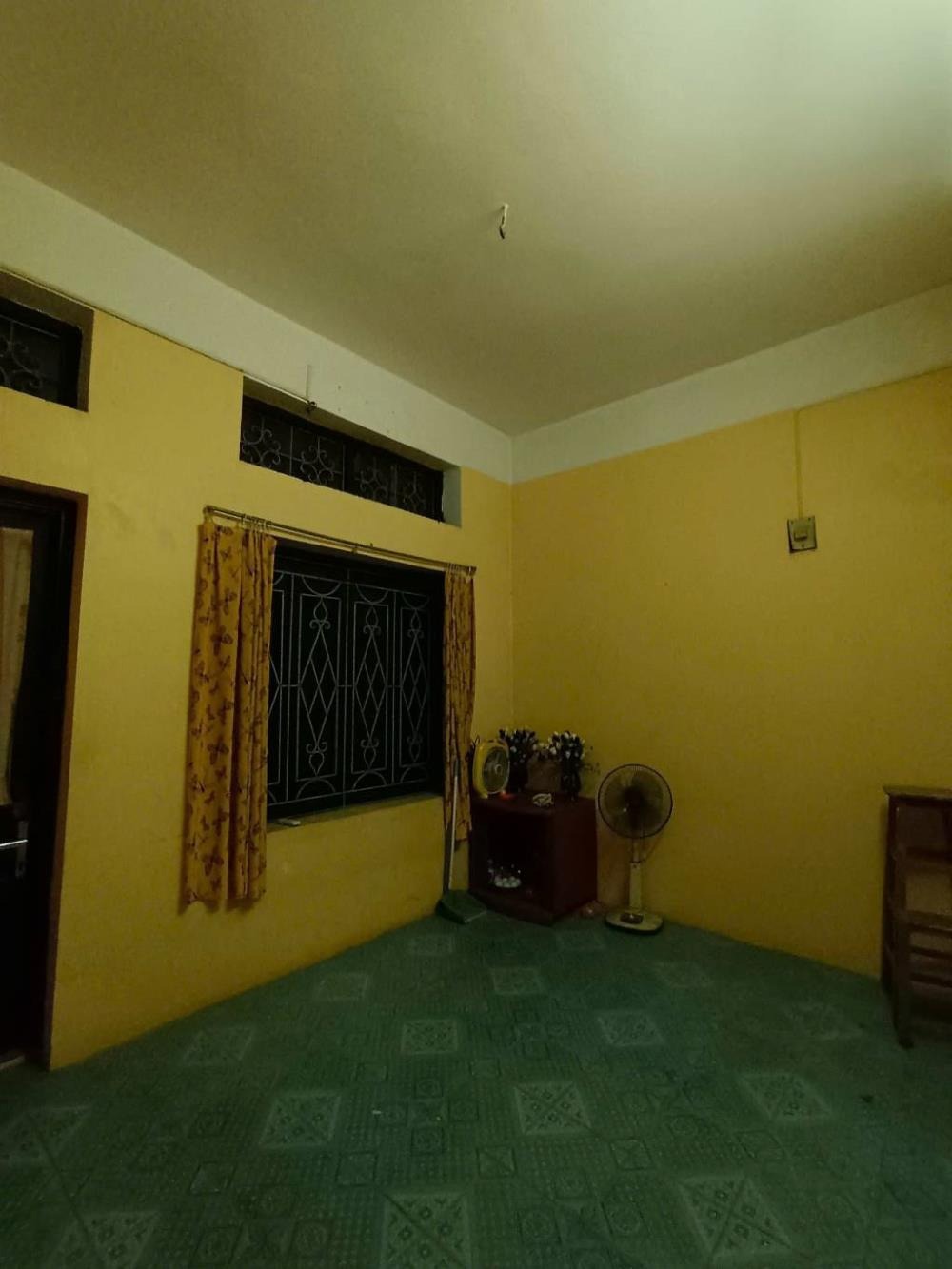 Bán nhà Hoàng Diệu, Hà Đông: 51m², 4 Tầng, Giá 12 tỷ - Vị trí đẹp, gần chợ