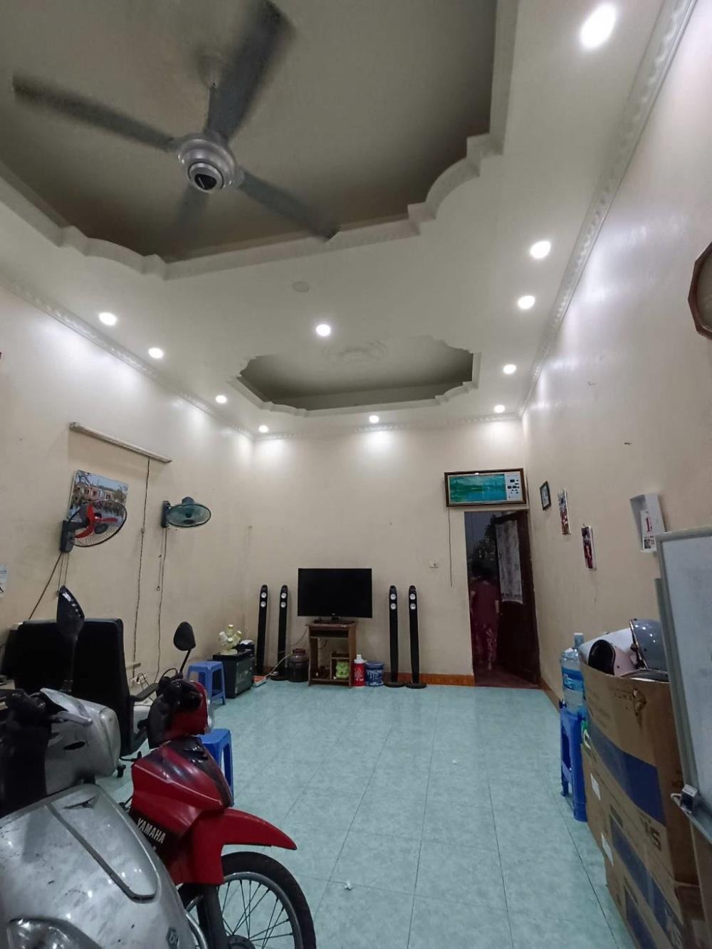 Bán nhà Hoàng Diệu, Hà Đông: 51m², 4 Tầng, Giá 12 tỷ - Vị trí đẹp, gần chợ