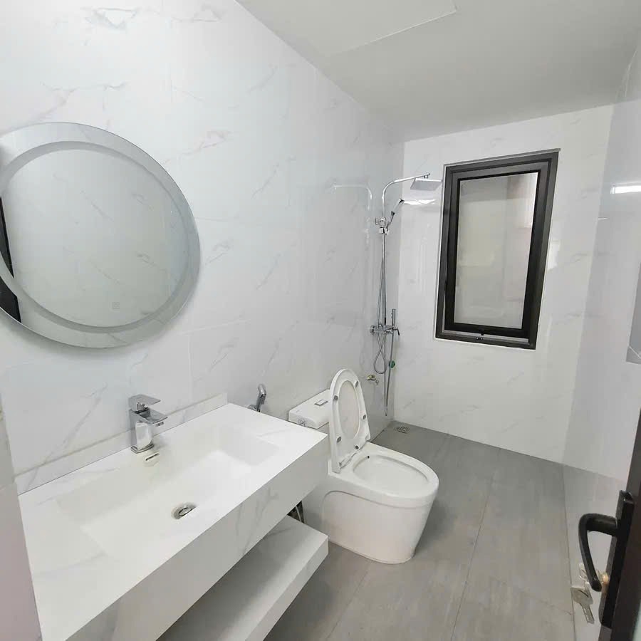 Bán nhà phố Ỷ La Hà Đông 61m² 3T Full NT, KD tốt, ô tô tránh, giá 13 tỷ