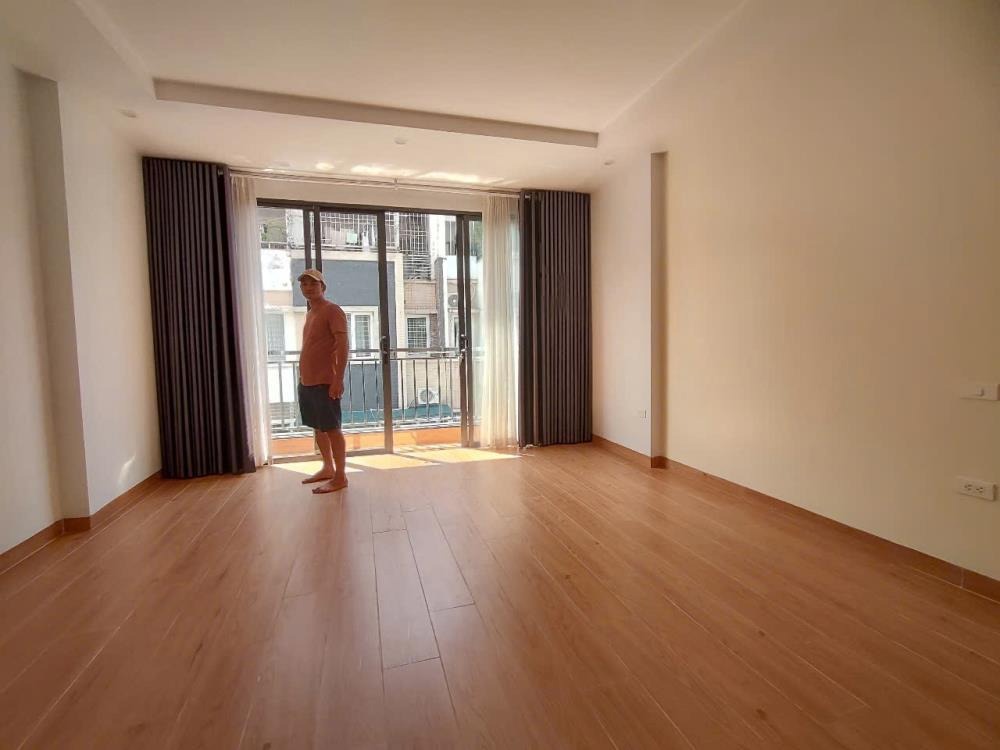 Bán nhà liền kề Văn Phú 77m2, 5 tầng, có thang máy, gara ô tô - Giá 19.5 tỷ