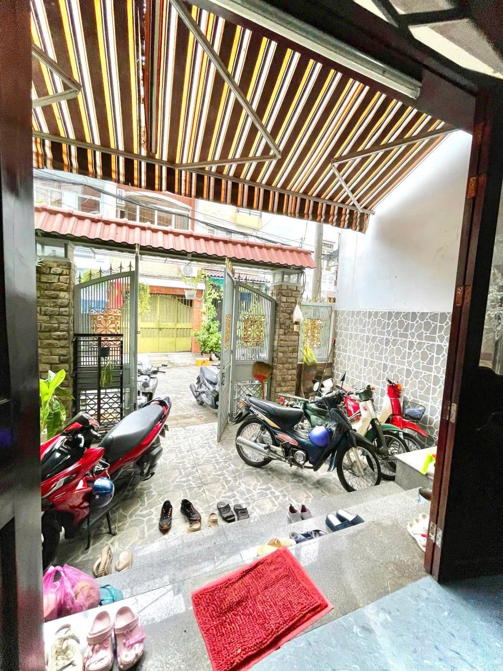 Bán Nhà 5 Tầng, HXH, Khu Ẩm Thực Phan Xích Long, Phú Nhuận - 15.5 Tỷ