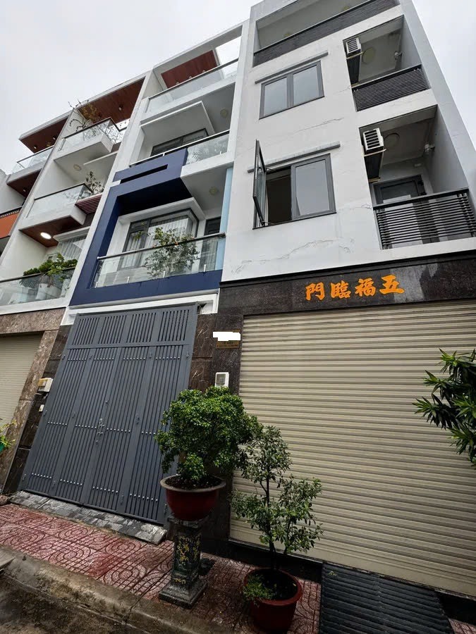 Nhà 4 Tầng Tân Phú: Xe Tải Vào Nhà, 66m², 4PN, 9.1 Tỷ Thương Lượng