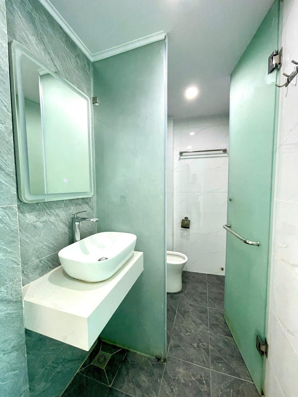 Bán nhà mặt phố Nguyễn Viết Xuân, Hà Đông - 33mx3T - Full NT - Giá 10 tỷ+