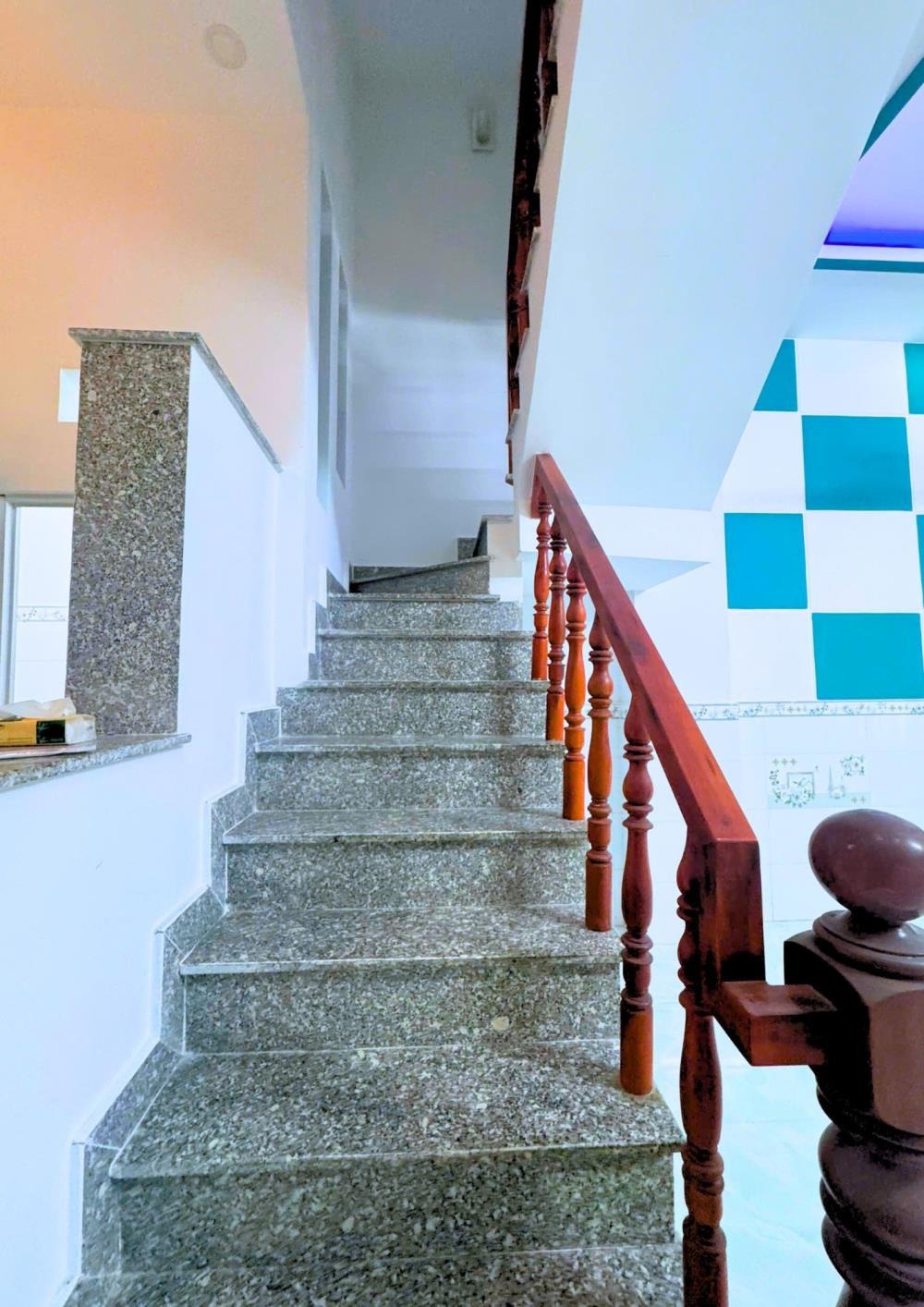 Nhà Ngộp Hóc Môn Giá Tốt - 725 Triệu - Vị Trí Đắc Địa