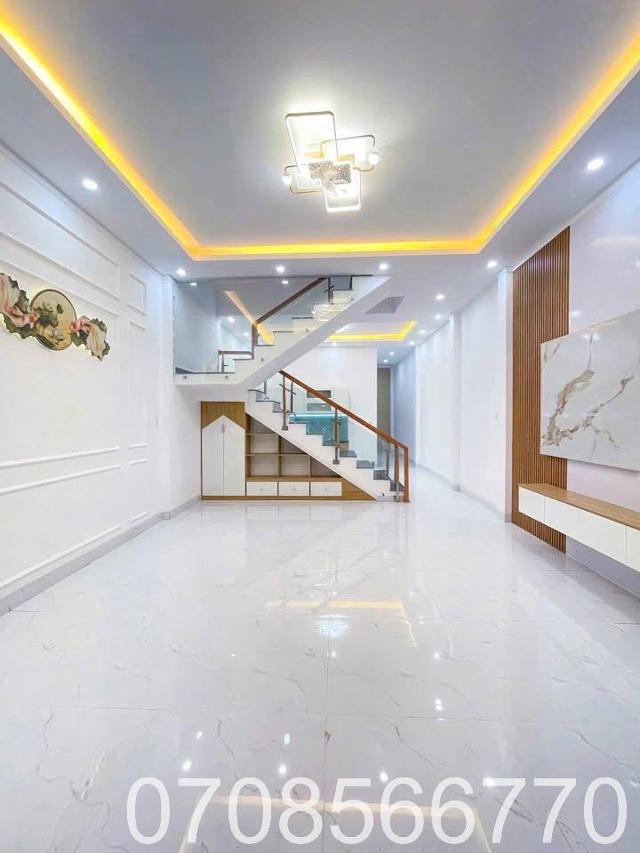 Chủ Gấp Gáp - Nhượng Đất 5x18, Tặng Nhà SHR, Giá Tốt Tại [Khu vực]