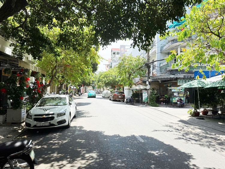 Nhà Đẹp 5 Tầng, Mặt Tiền Bàu Cát 2, Tân Bình - 70m2, Giá Tốt