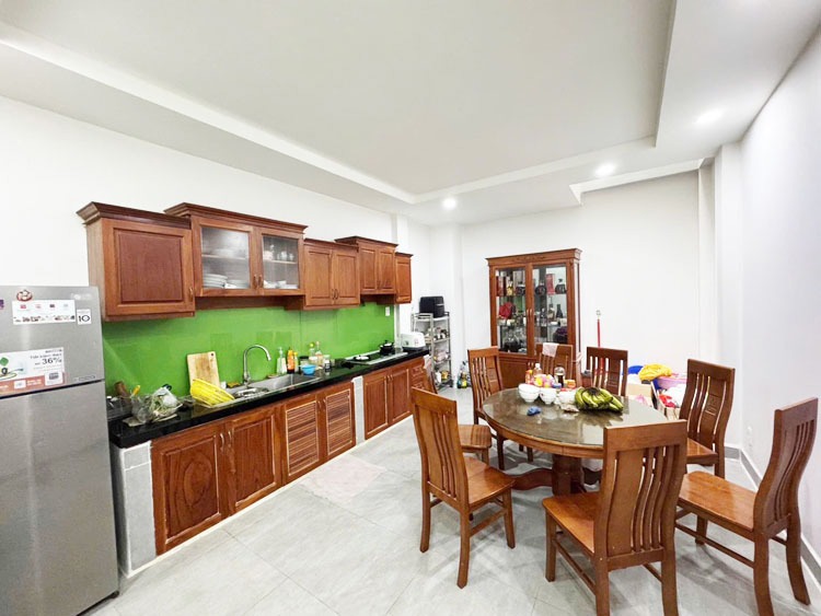 Nhà Đẹp 5 Tầng, Mặt Tiền Bàu Cát 2, Tân Bình - 70m2, Giá Tốt