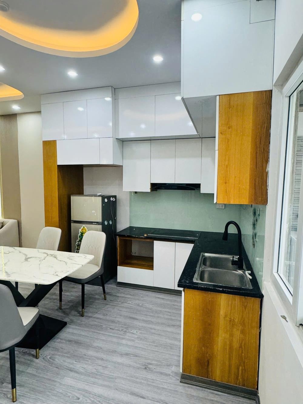 Cần Bán Gấp Căn Hộ Góc 2 Mặt Thoáng View Hồ Sen 80m² KĐT Thanh Hà Cienco - Giá Tốt