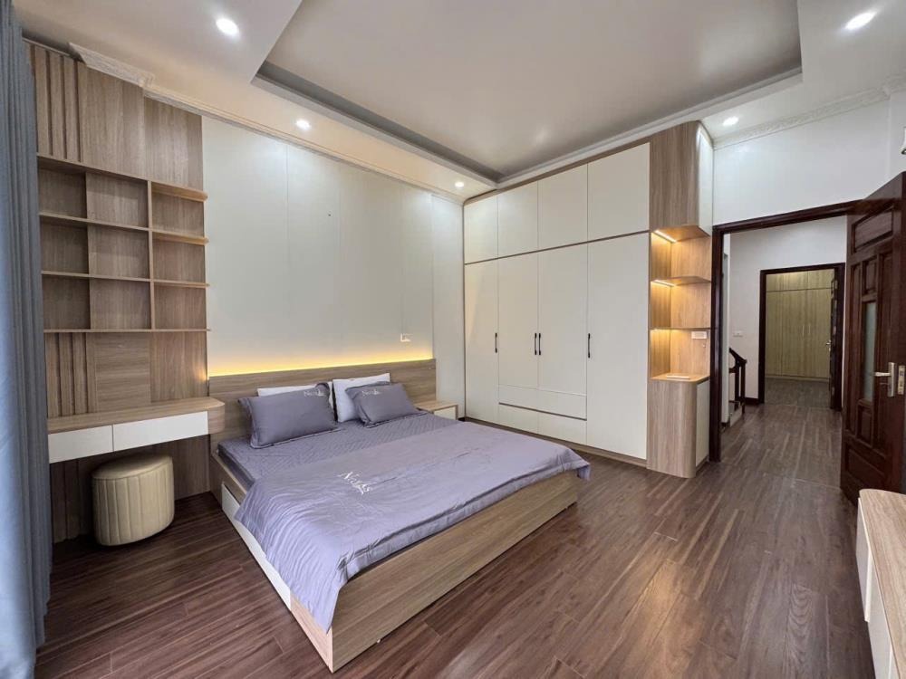 Bán nhà khu dịch vụ Giếng Sen Hà Đông: 50m2, 5 tầng, kinh doanh tốt