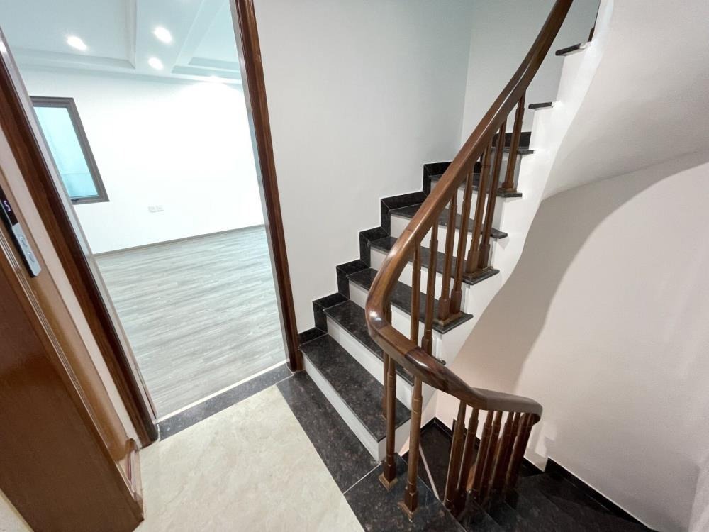Bán nhà phố Tô Vĩnh Diện, Thanh Xuân: 48m, 6 tầng, MT 6.4m - Giá 19.8 tỷ