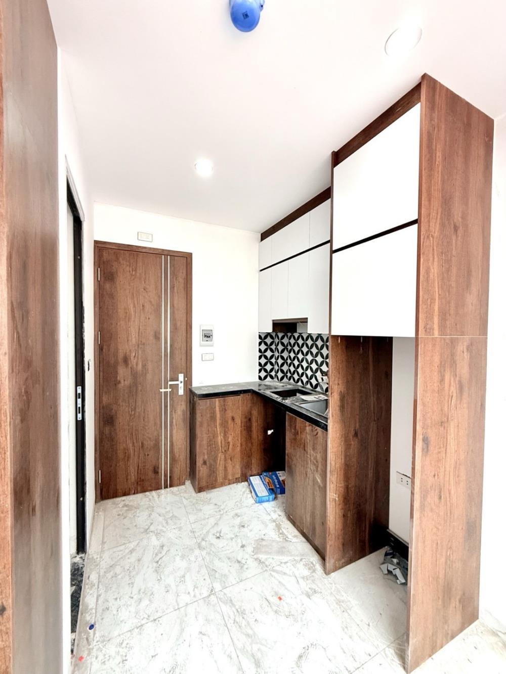 Chung Cư Mini 7 Tầng, Full Nội Thất, Thang Máy, Gần Hồ Hạ Đình - Giá Tốt