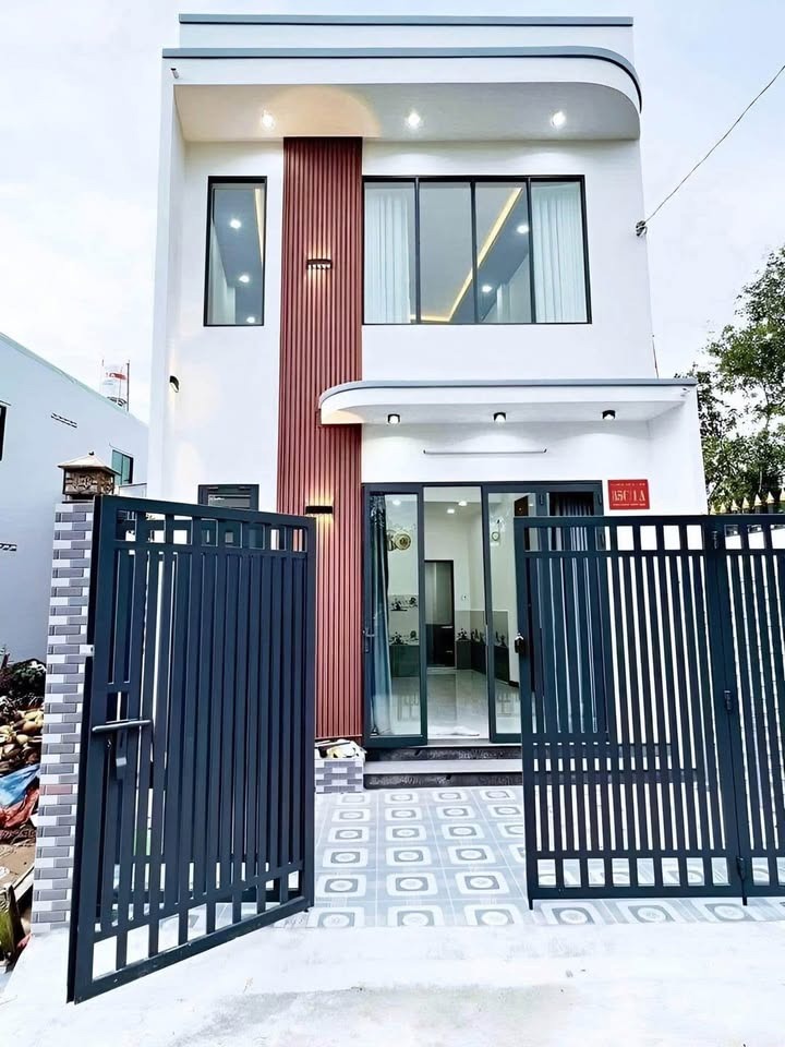 Bán nhà 1 trệt 1 lầu Củ Chi - Vị trí đẹp, SHR - 0981984942