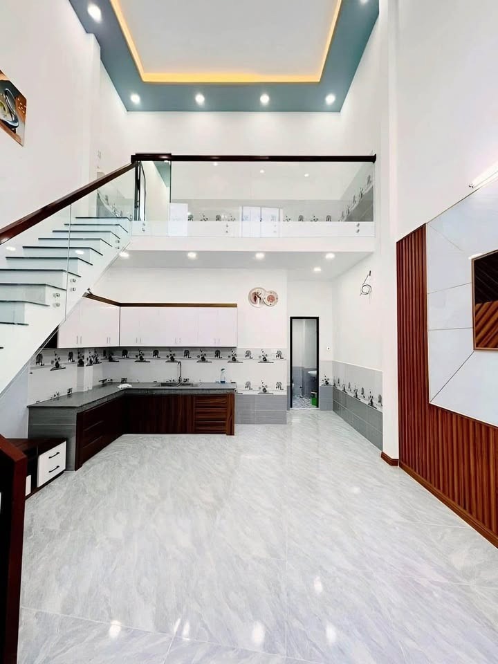 Bán nhà 1 trệt 1 lầu Củ Chi - Vị trí đẹp, SHR - 0981984942