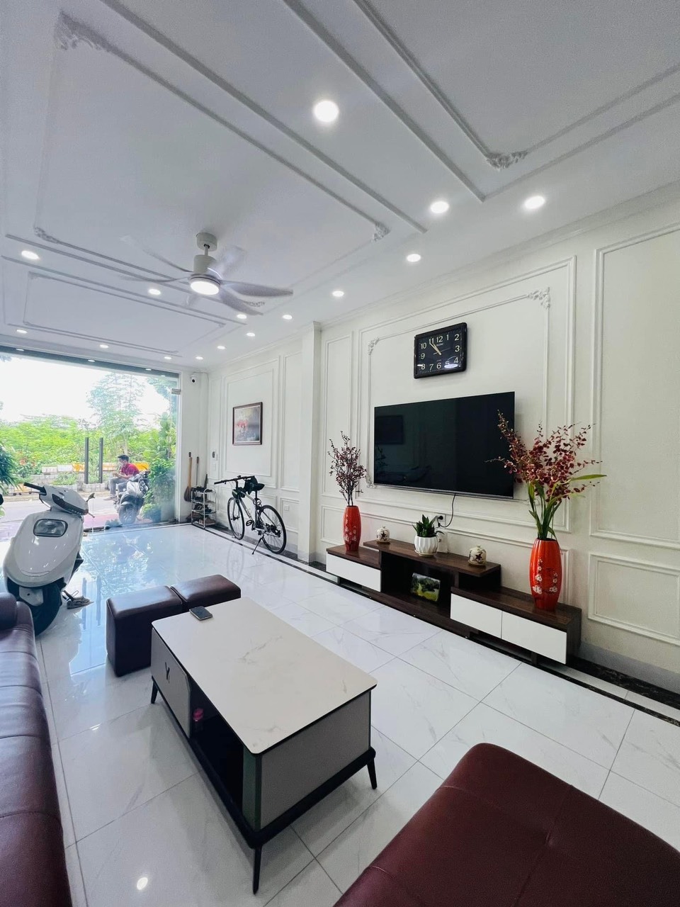 Bán nhà liền kề Mậu Lương 50m2, 5 tầng, Giá 12.6 tỷ - Pháp lý rõ ràng