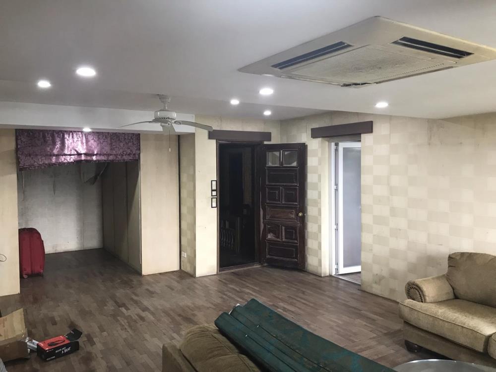 Cho Thuê Tầng 3, 4 Nhà Riêng Tây Hồ - View Hồ, Giá 40tr/tháng