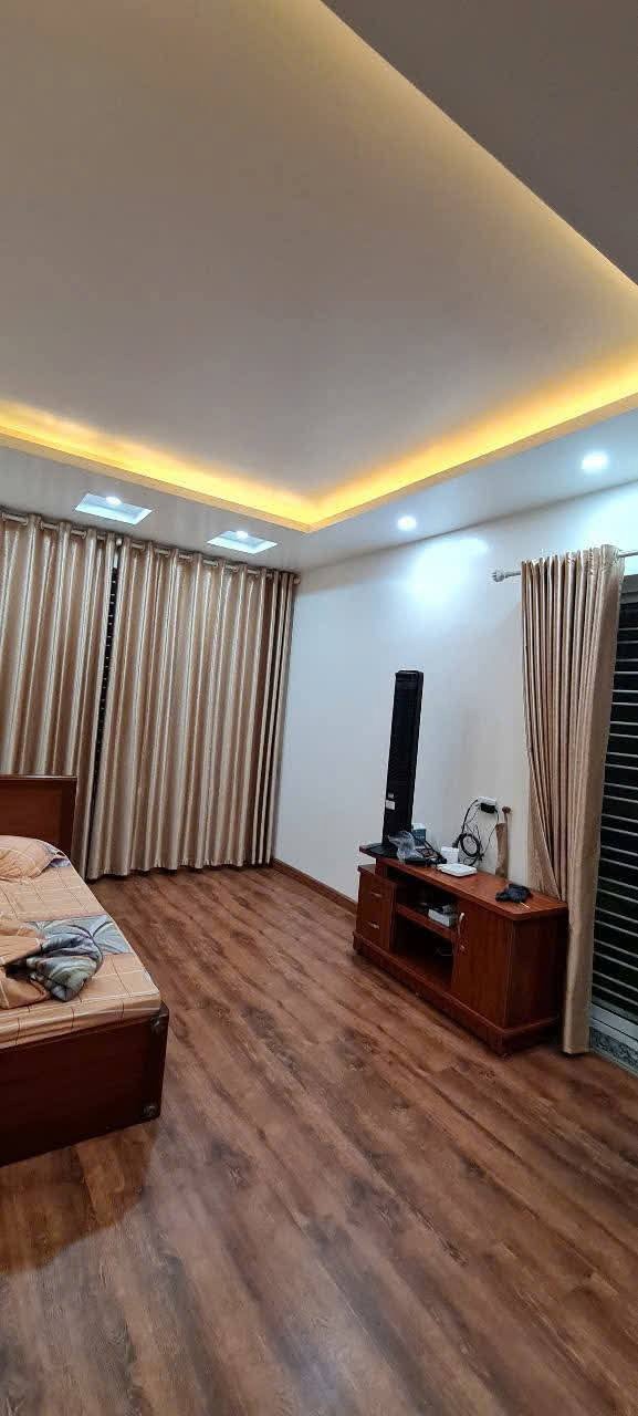 Bán Biệt Thự Văn Phú 200m2, Mặt Tiền 10m - 35.5 Tỷ - Vị Trí Đẹp, Tiện Ích Vượt Trội