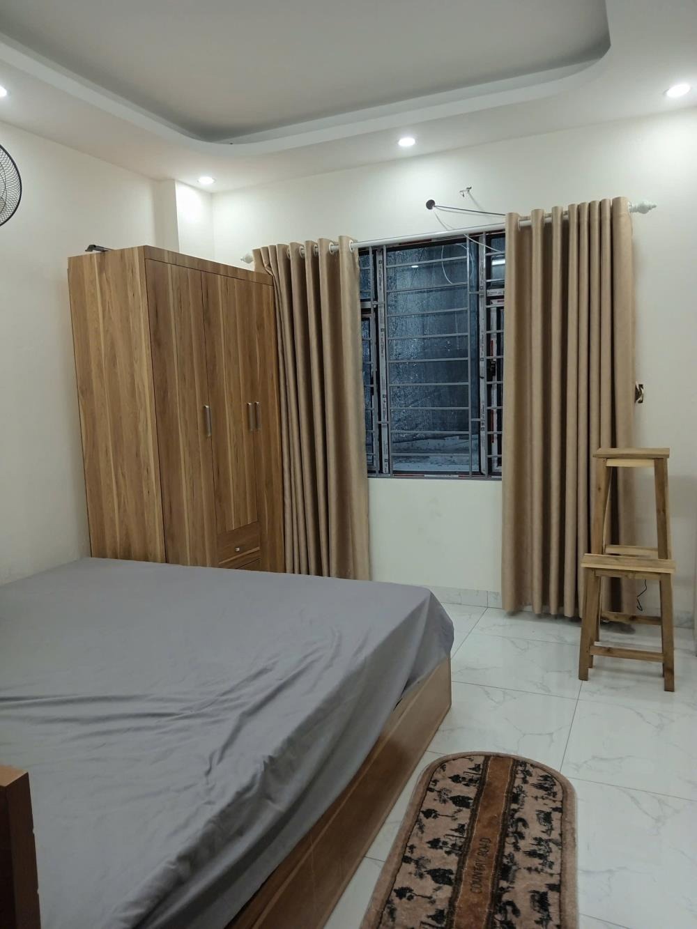 Căn nhà phố Quang Trung, Hà Đông: 40m2 x 5 tầng, Giá 7.2 tỷ
