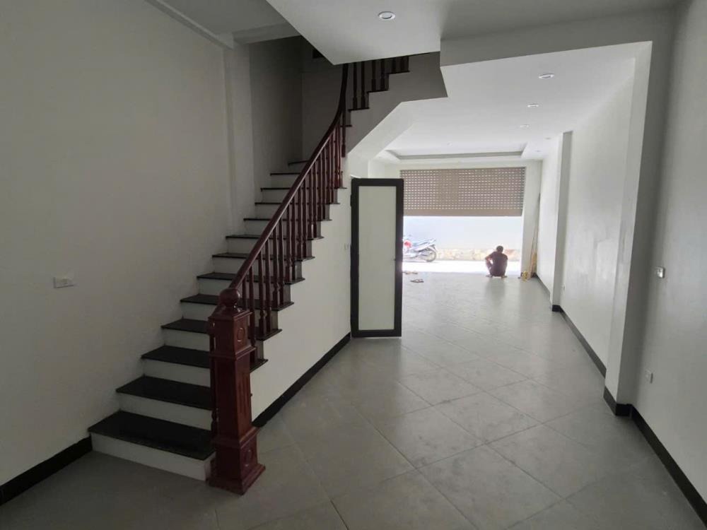 Nhà xây mới 6 tầng, thang máy, gara ô tô - Đầu tư sinh lời tại Hoài Đức