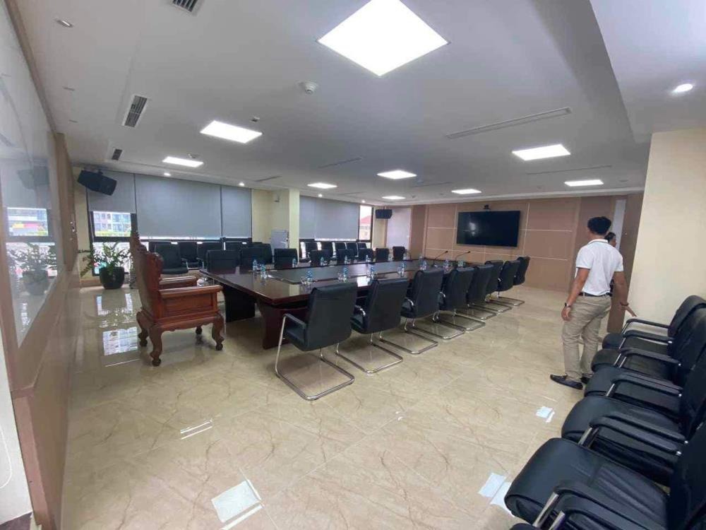 Bán Toà Văn Phòng Mặt Phố Lạc Long Quân, Tây Hồ - Diện Tích Lớn, Vị Trí Đắc Địa