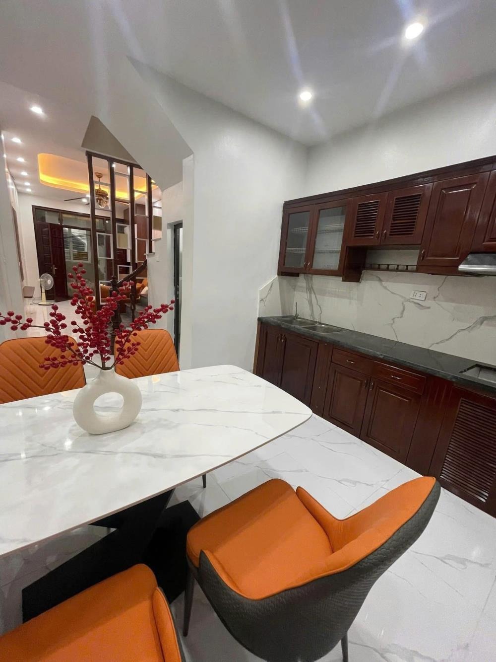 Bán nhà Tô Hiệu, Hà Đông - 8.65 tỷ - Phân lô - Oto đỗ - 4 Tầng
